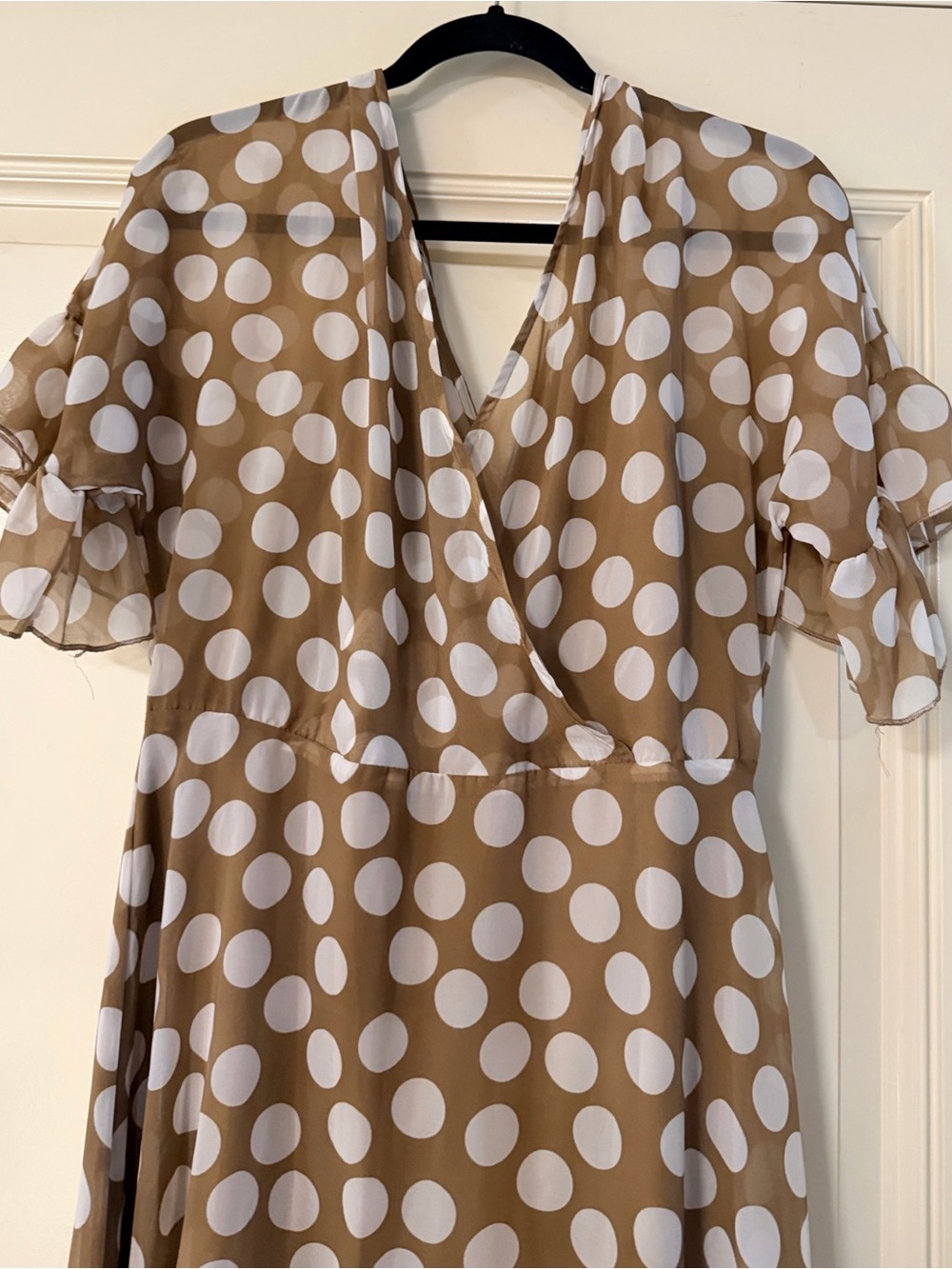 New York & Company Beige and White Polka Dot High-Low Dress - Picture 3 of 6